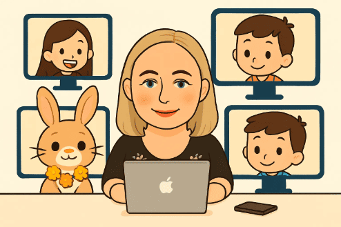 Интерактивное онлайн-занятие в мини-группе. Учительница объясняет материал, а ученики на своих экранах участвуют в уроке. Современный формат обучения в команде единомышленников.